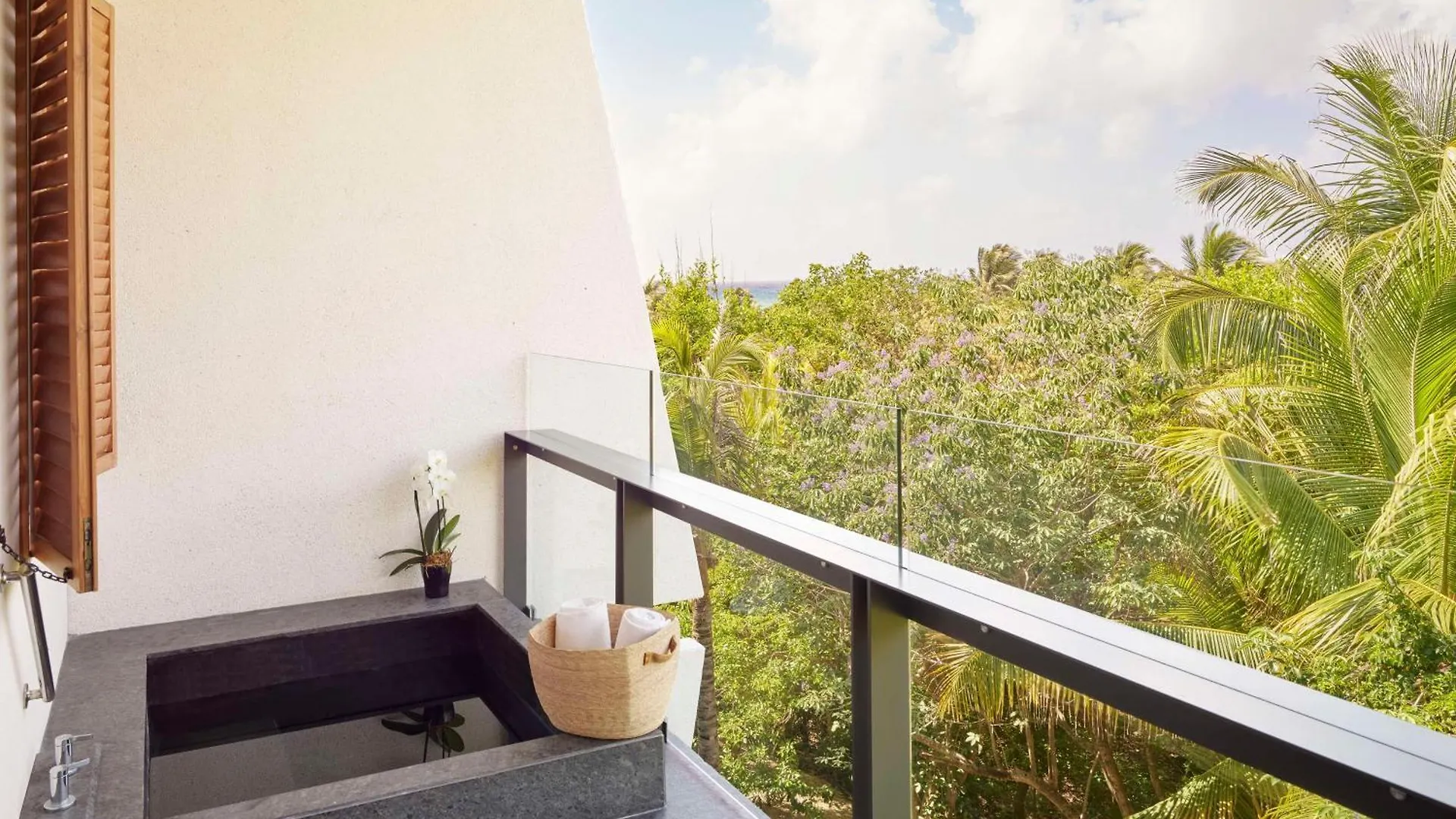 ***** Resort Conrad Tulum Riviera Maya Mexico